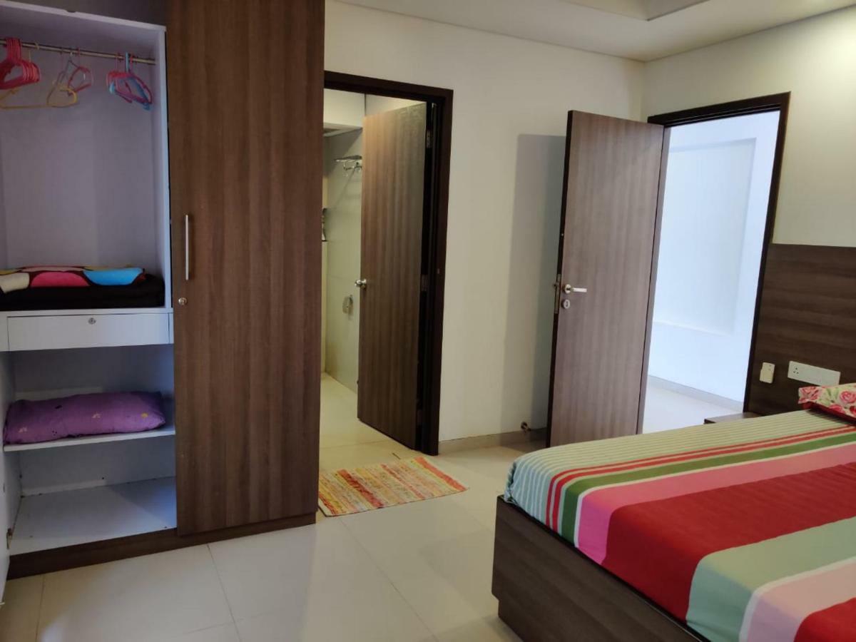 شقة كالانغيُت  في Aarju Luxurious Wave المظهر الخارجي الصورة